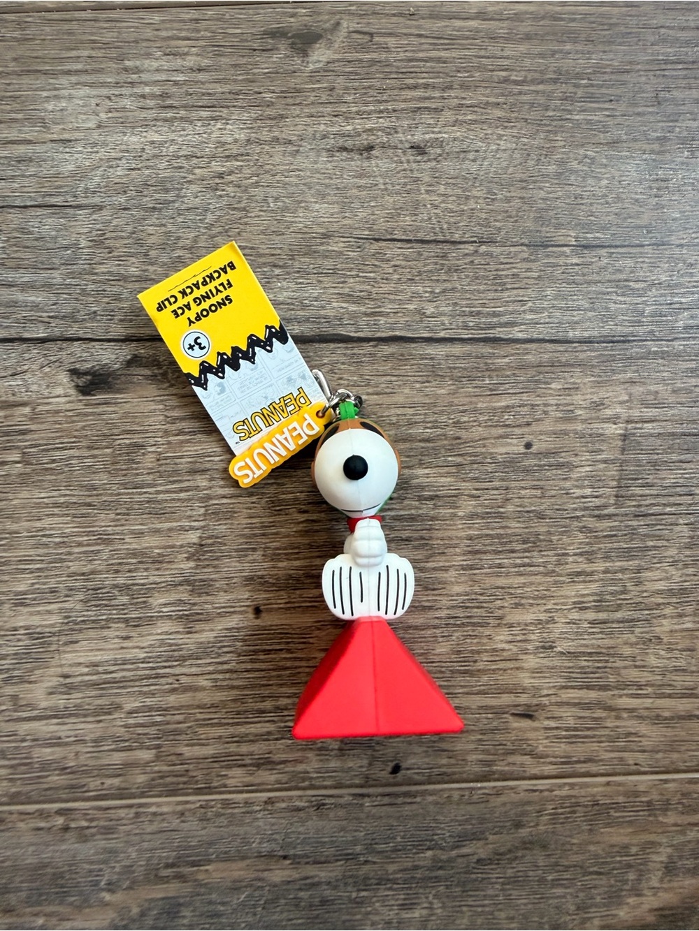 Snoopy Keychain - Picture 3 of 5